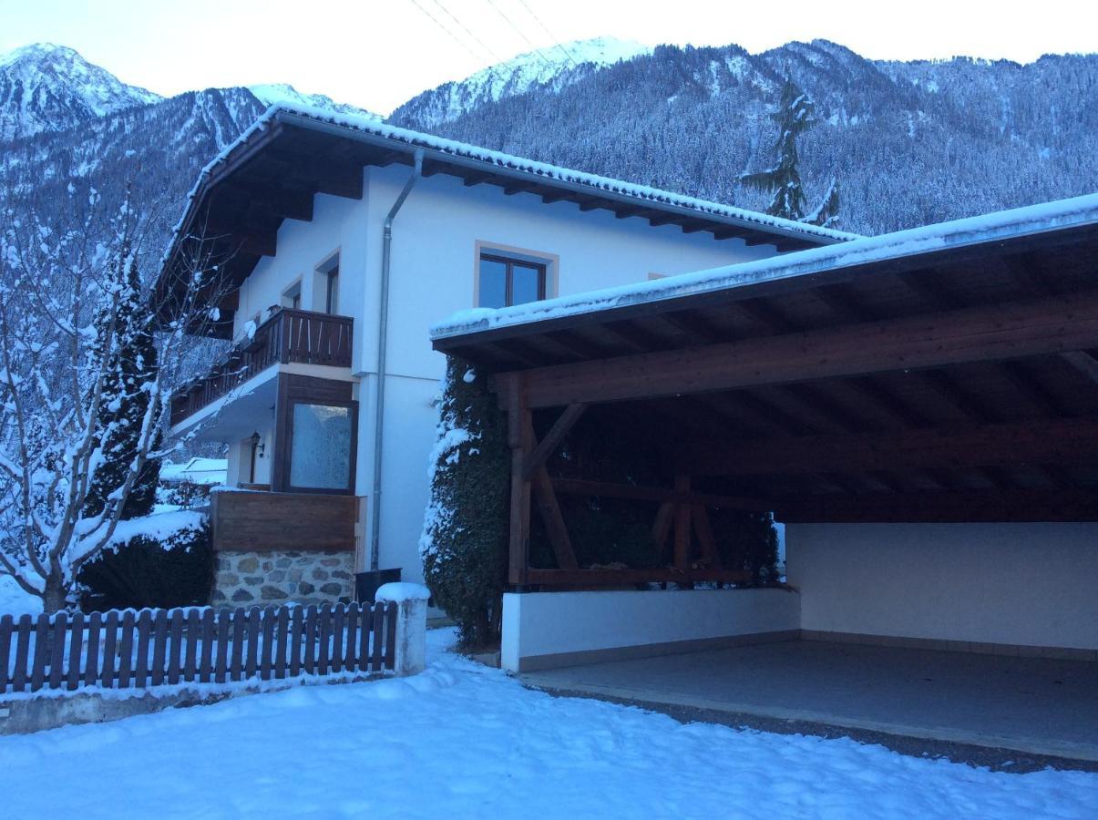 Double Room With A Kitchenette And Private Bathroom In A Beautiful Surrounding Sautens Esterno foto