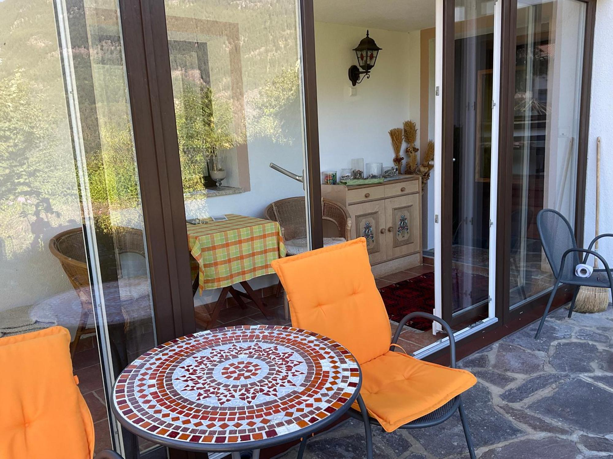 Double Room With A Kitchenette And Private Bathroom In A Beautiful Surrounding Sautens Esterno foto